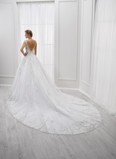 'LEIGH Wedding Dress 