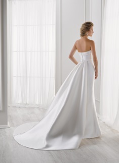 'LISA Wedding Dress 