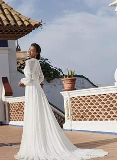 'Veda Wedding Dress 
