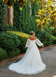 'Abril Wedding Dress