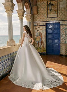 'Fatima Wedding Dress 