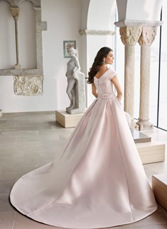 'Floretta Wedding Dress 