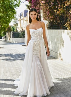 'Sinead Wedding Dress 