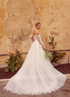 'Karisa Wedding Dress