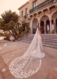 'Zoya Wedding Dress