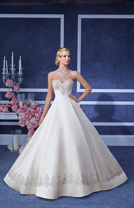 Embellished Strapless Ball Gown Wedding Dress 