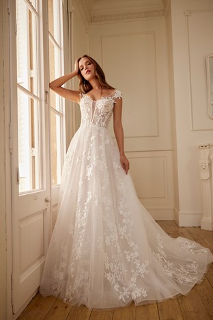 'Gelia Wedding Dress
