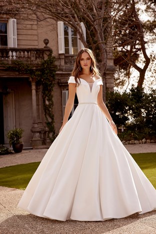 'Glenis Wedding Dress
