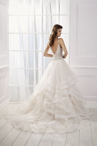 'CAROLA Wedding Dress