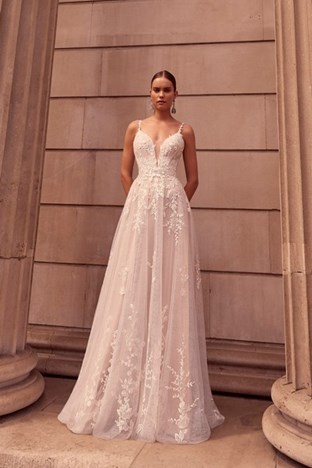 'Kara Wedding dress